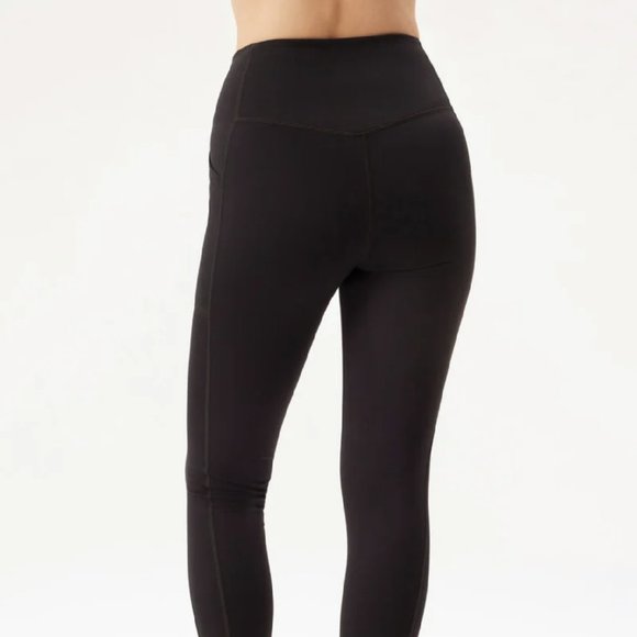 NWT Girlfriend Collection Black Compression Pocket Legging - Picture 3 of 6